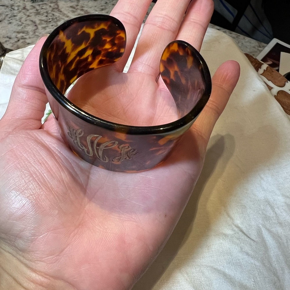 Beautiful Tortoise Shell-Look Cuff Bangle Bracele… - image 3